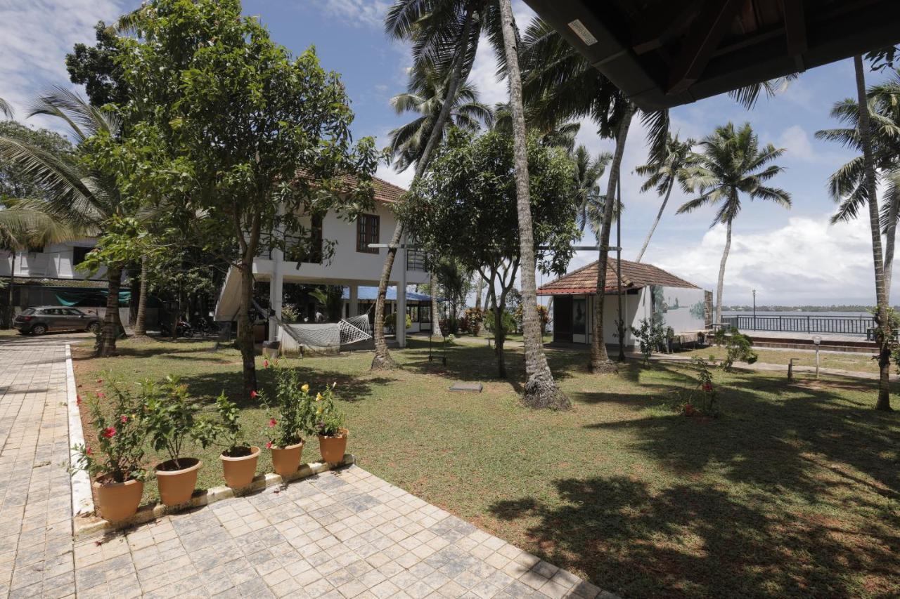 Kochi Kallanchery Retreat מראה חיצוני תמונה