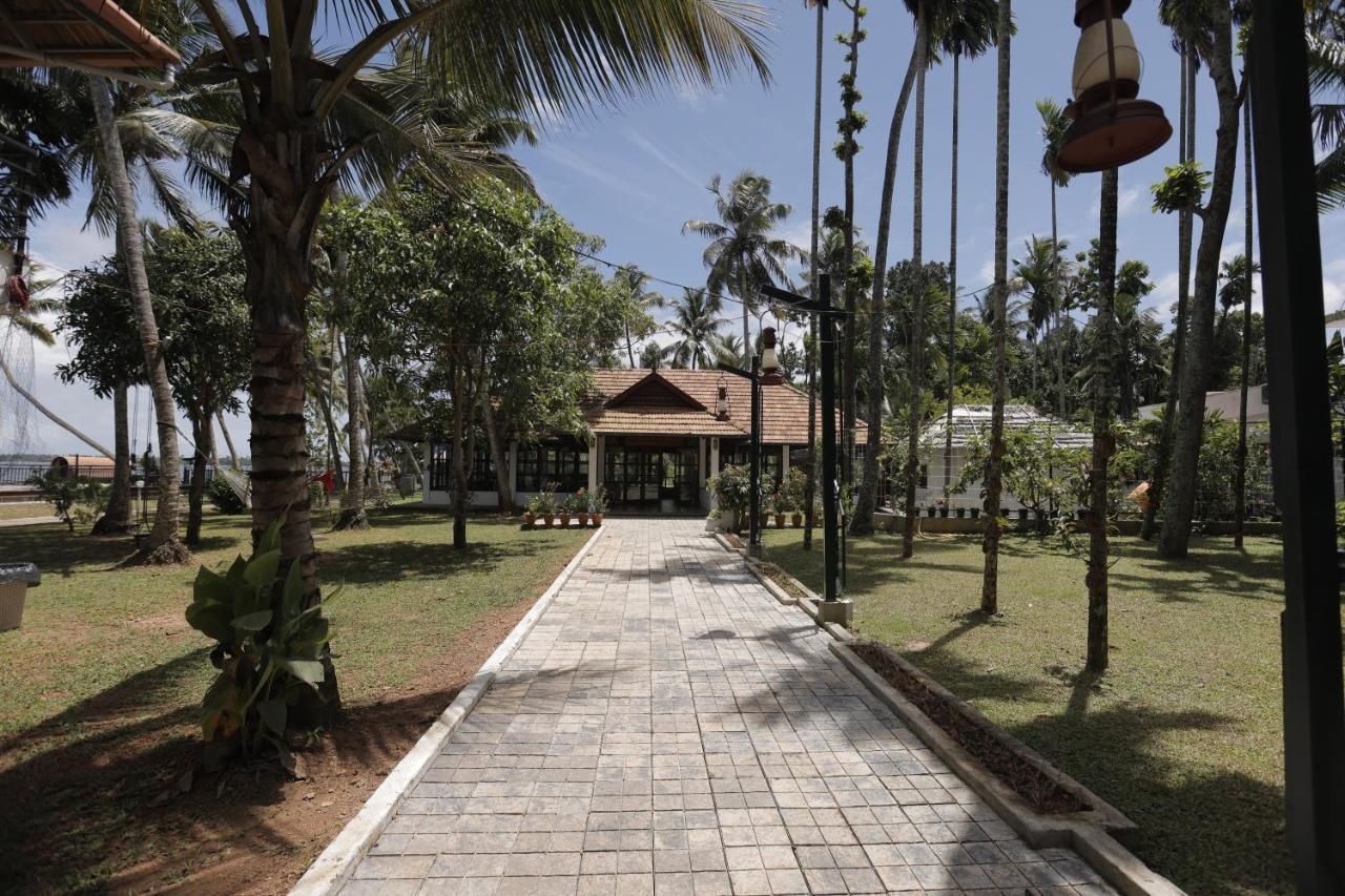 Kochi Kallanchery Retreat מראה חיצוני תמונה